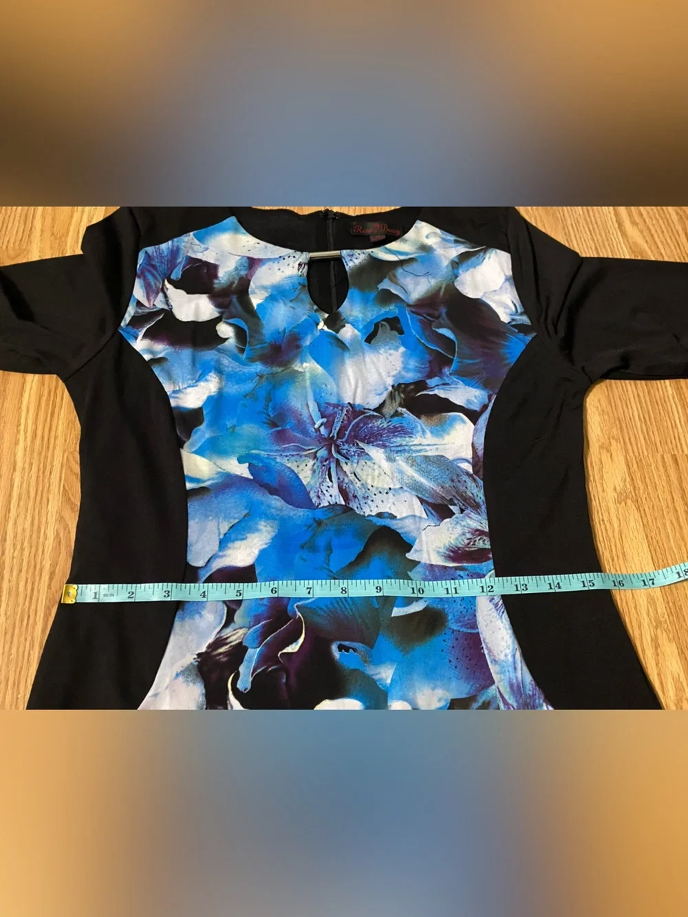 Sz M Rose Burg Blue Floral Dress with Black Side Panels - Picture 6 of 10